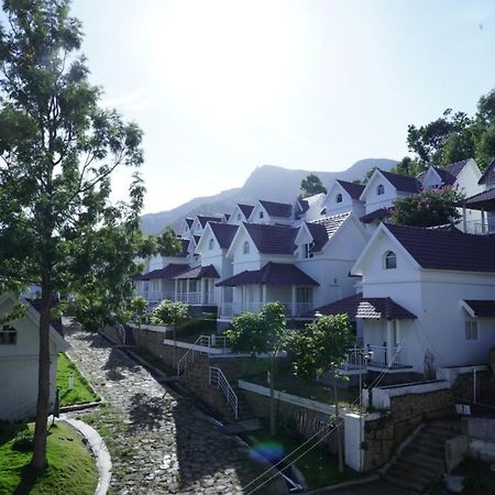Mirth Hotels And Resorts Kanthalloor Экстерьер фото
